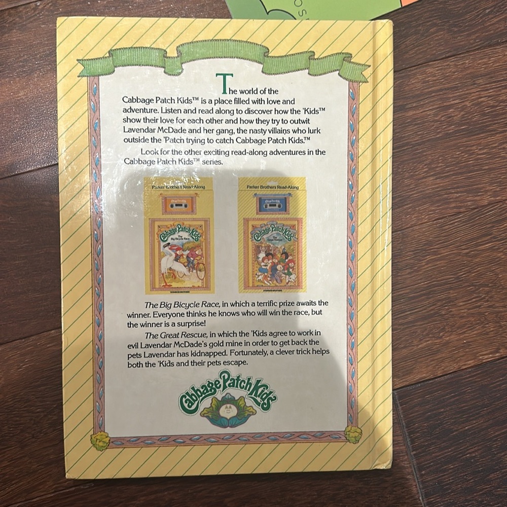 Original cabbage patch book - Picture 2 of 2
